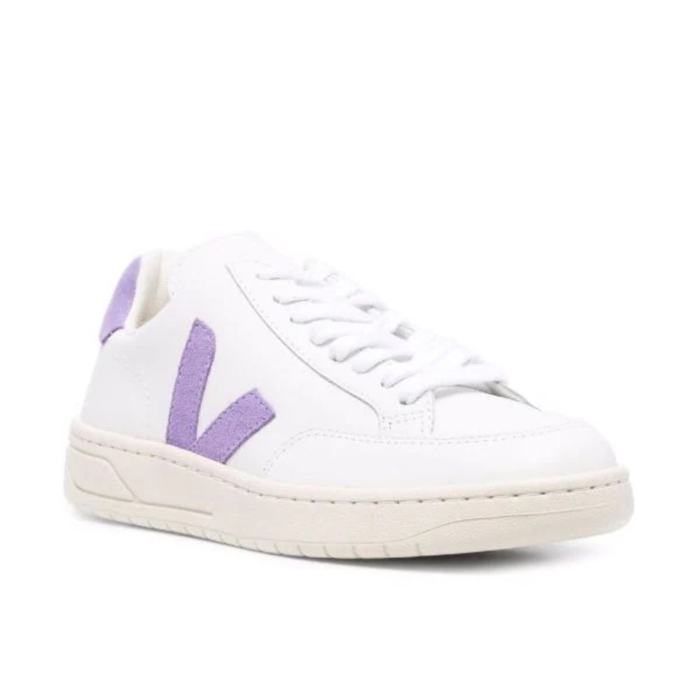 Veja V12 Women’s Sneakers size 10 NWT